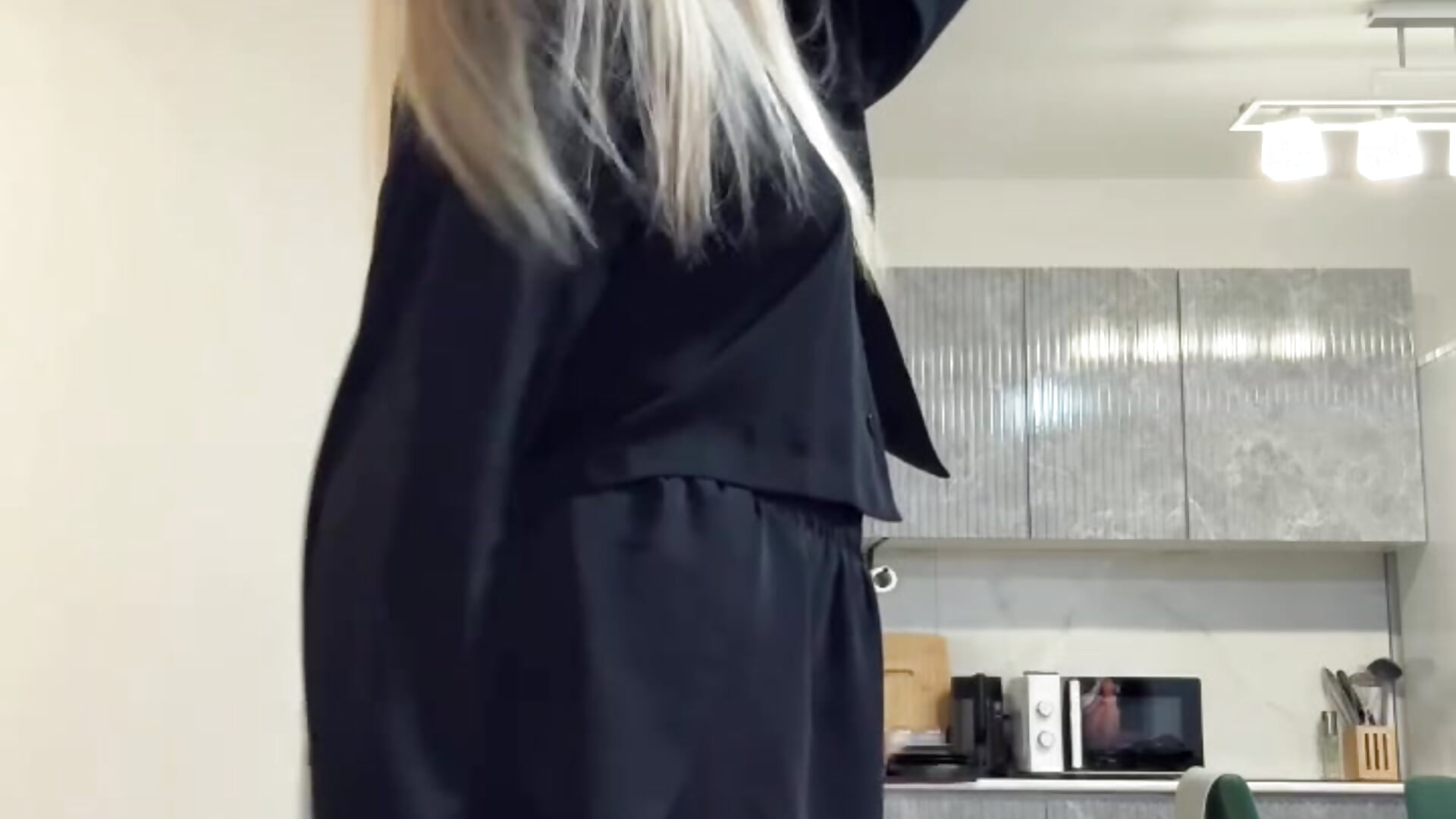 dance for u - video by Margo-pvt cam model