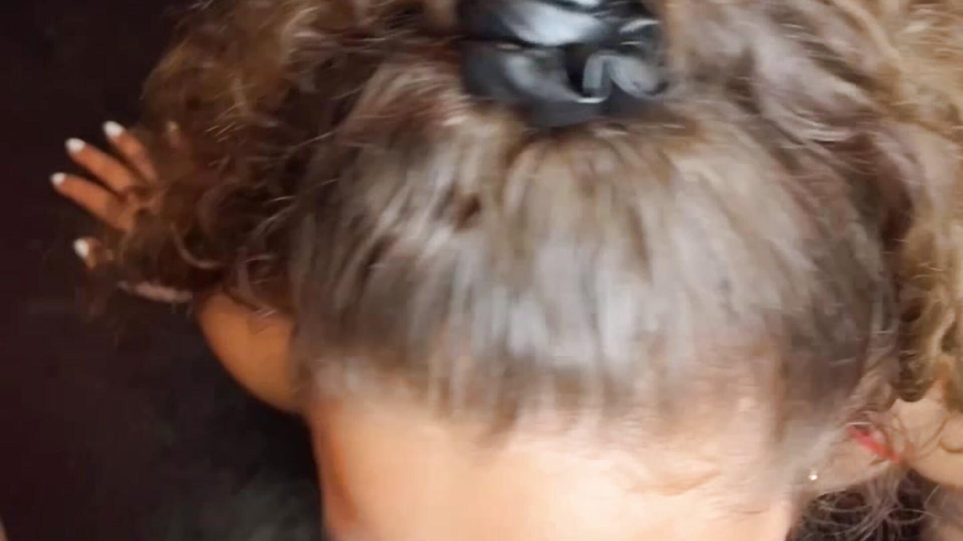 🍌💦STRAP-ON BLOWJOB - Wer bläst besser? Du entscheidest.. wen willst du als erstes vollspritzen? - Video von twoinkeddolls Cam-Model