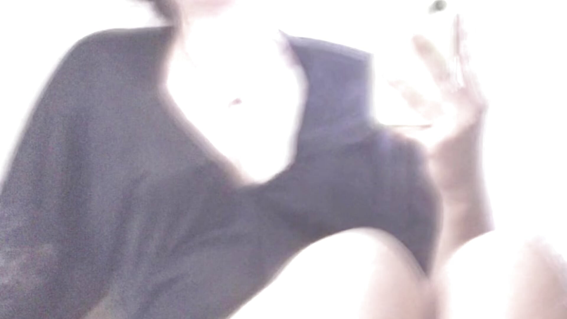 me ^^－カメラキャストのLola_Poppの動画