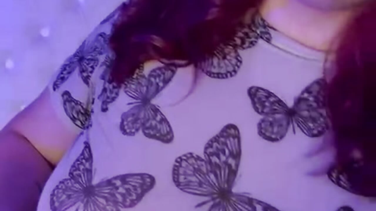 i like love♥ - video by Vivi_Bloom cam model