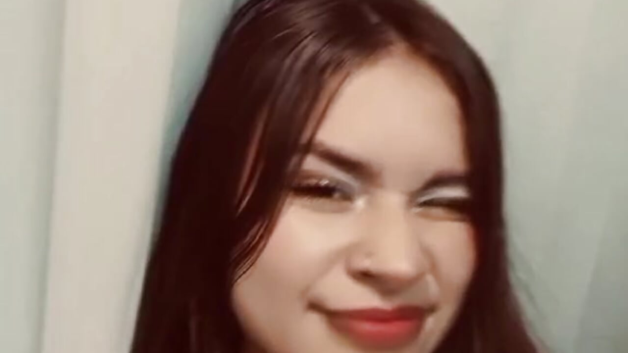 🙂‍↔️❣️ - video by Isa-Acosta cam model