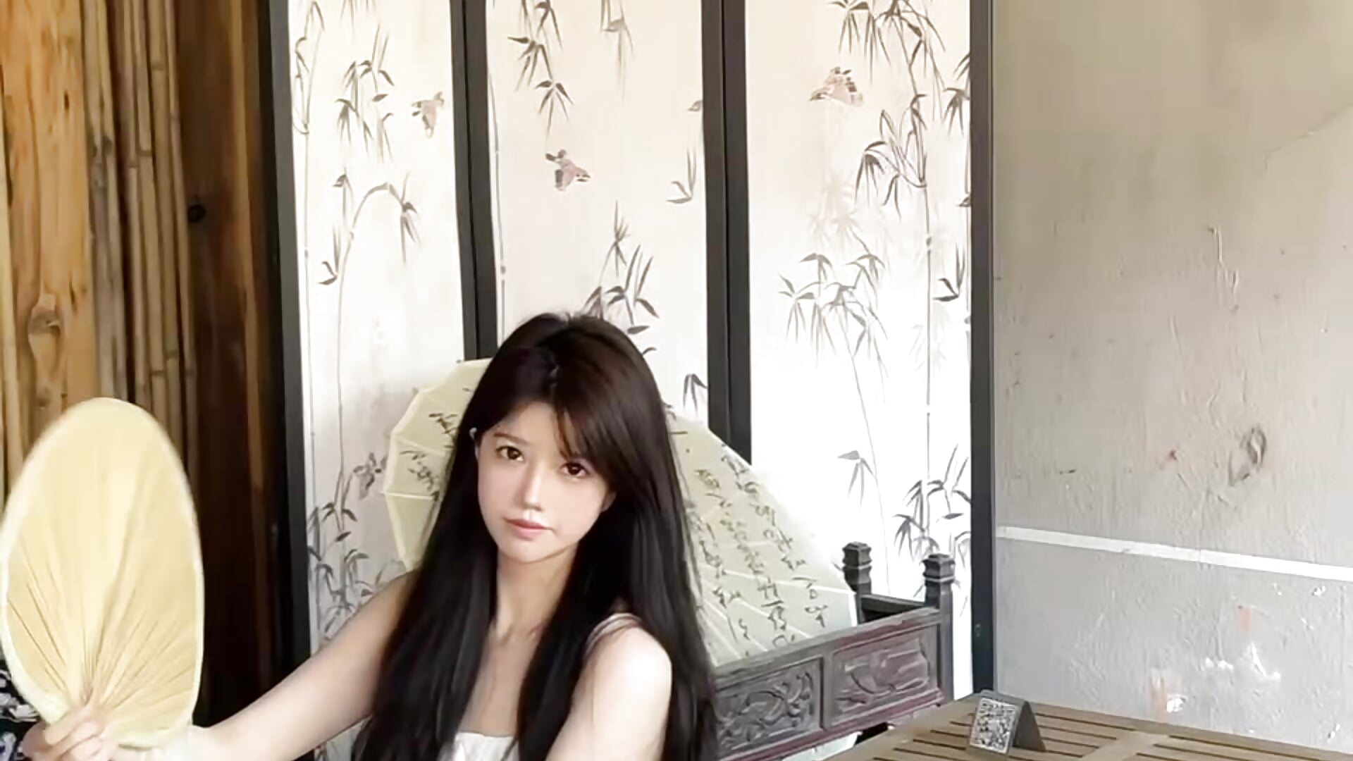 me - video by Cecily cam model