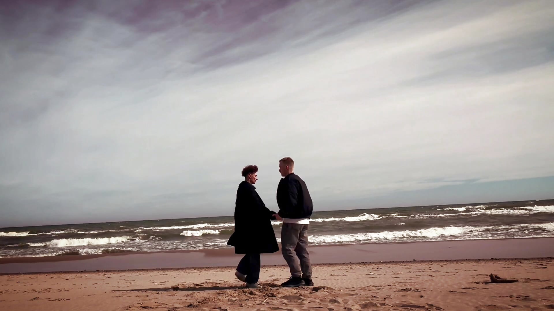Baltic Sea – video modela na kameri Kevin_Young_Cat