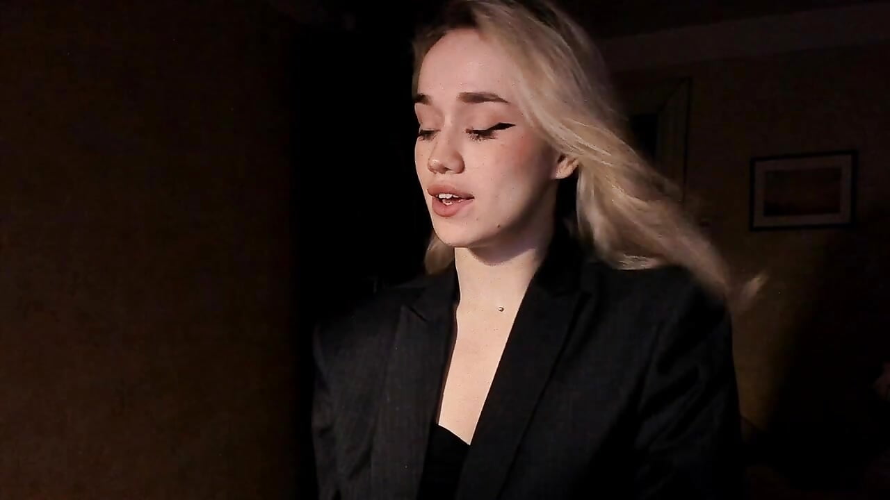 just me only for u - video by DiscoPotato cam model