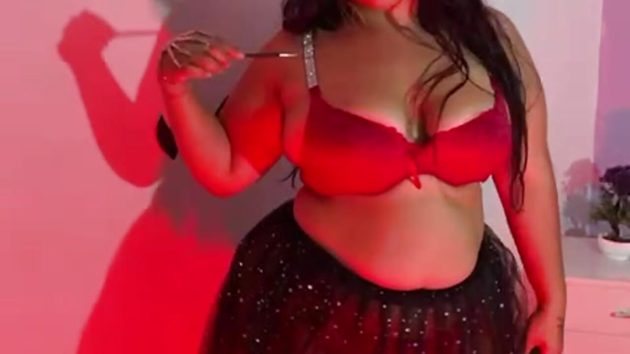 your favorite witch 🎃 - video by penelope_gucci1 cam model