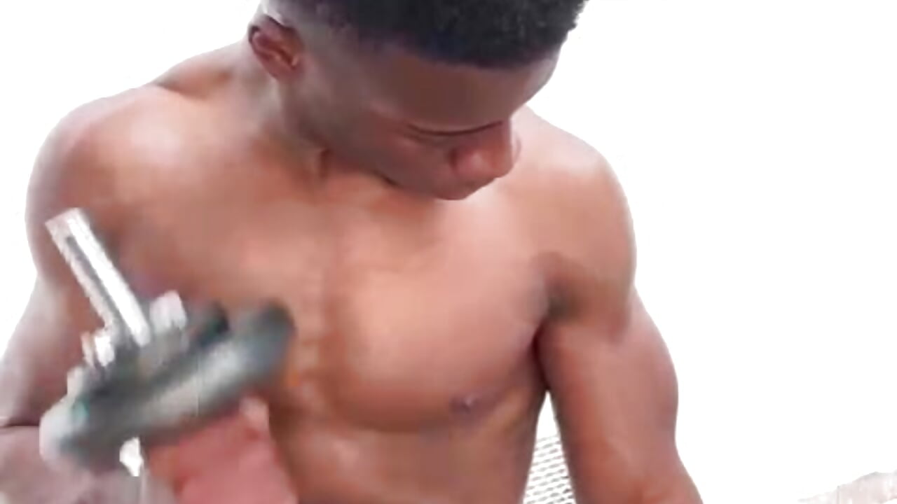 muscles to failure - video by andyadan cam model