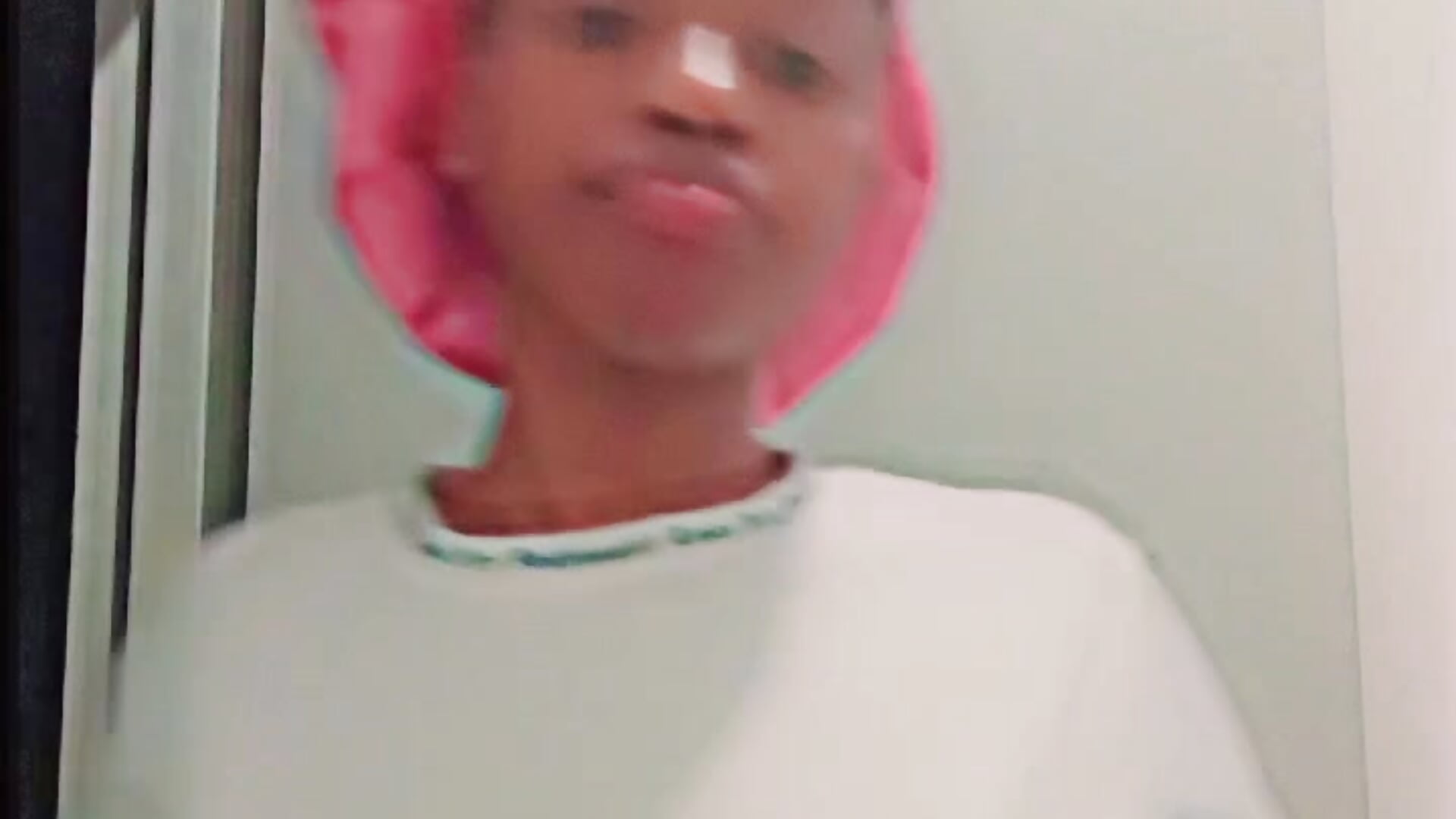 Snapchat-1971482241 - video di Kinkybabeyy modella di cam