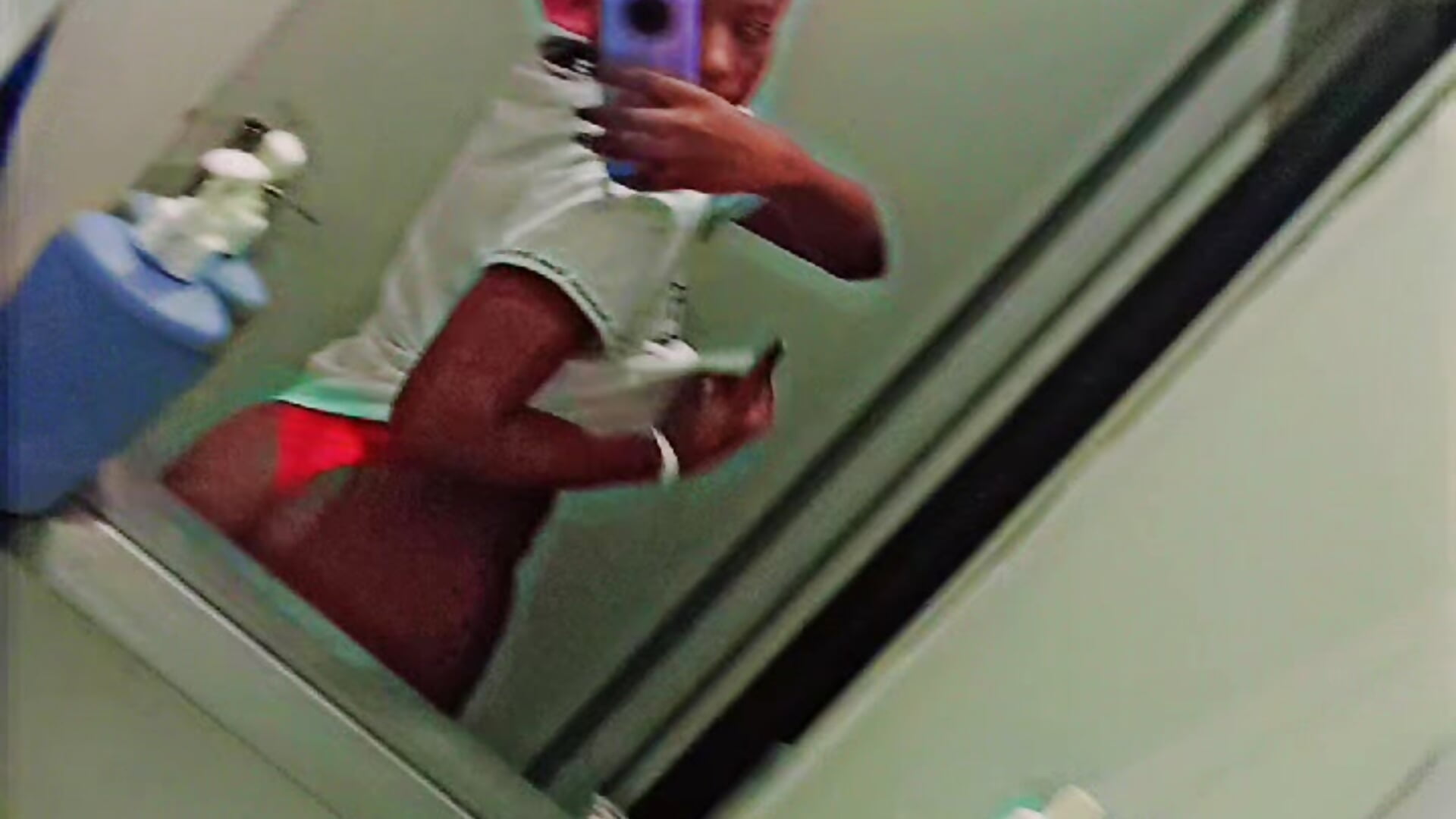 Snapchat-443823088 - video di Kinkybabeyy modella di cam