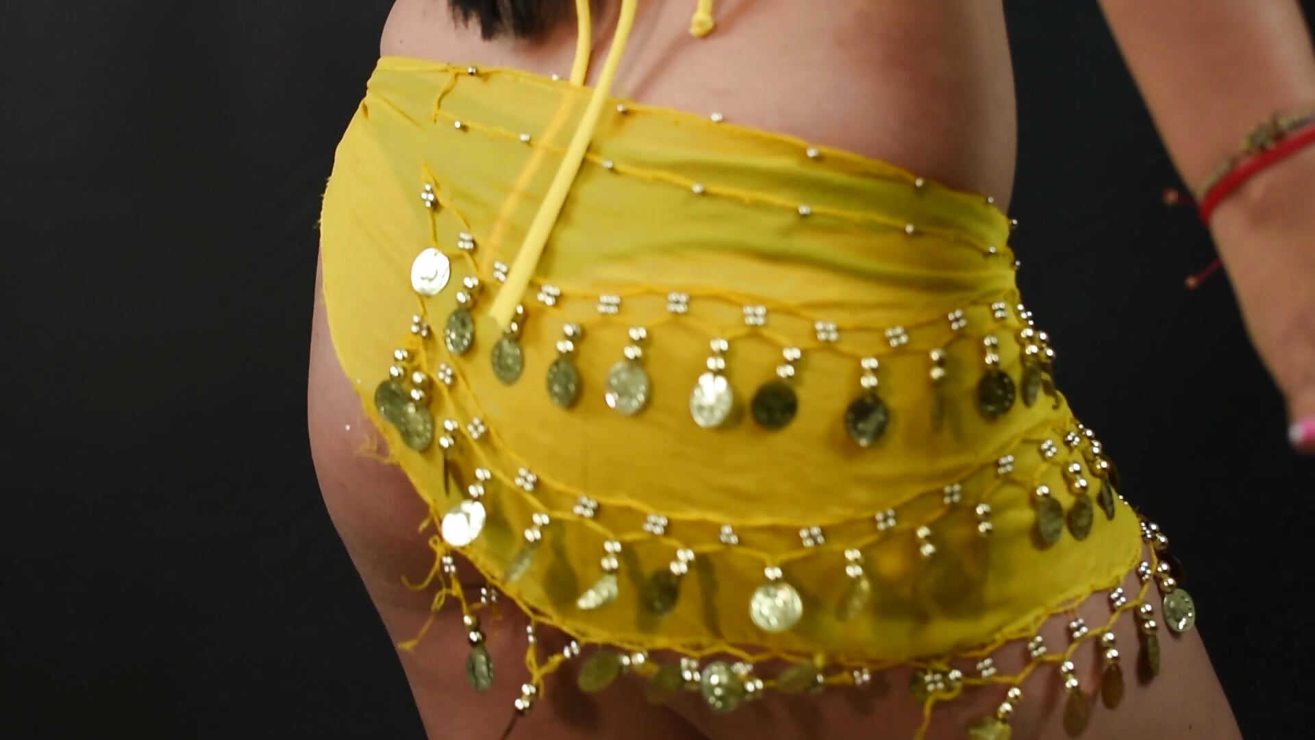 I move my hips for you - video by SailonTeen cam model