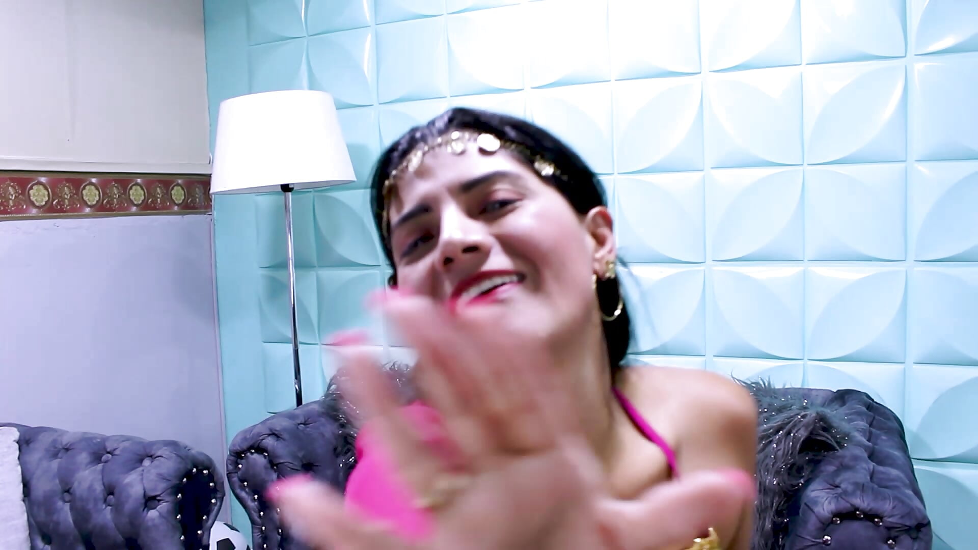 SARI - video by SailonTeen cam model