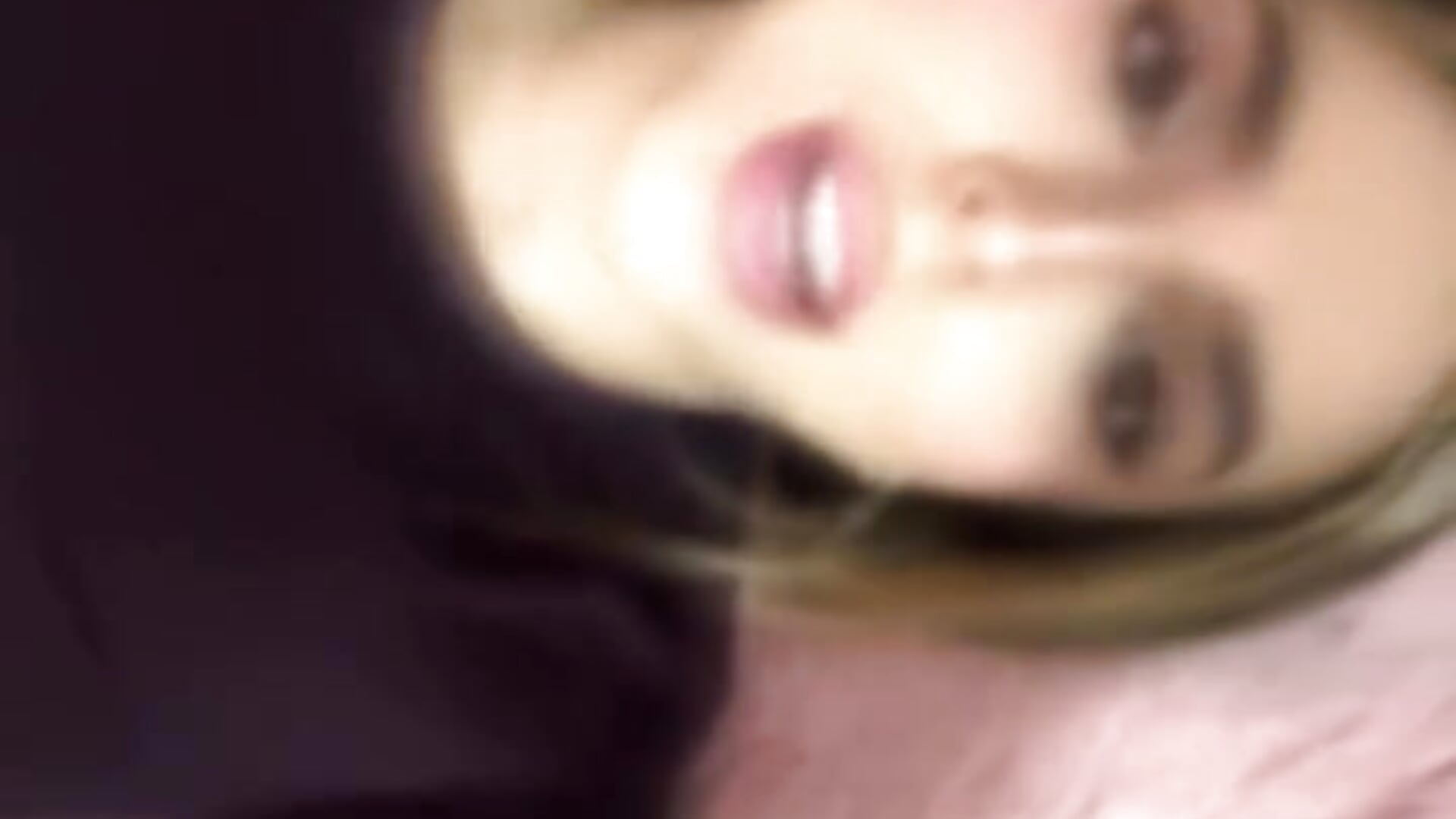 Make me happy 🩷 - فيديو من Eileen_storm موديل الكام