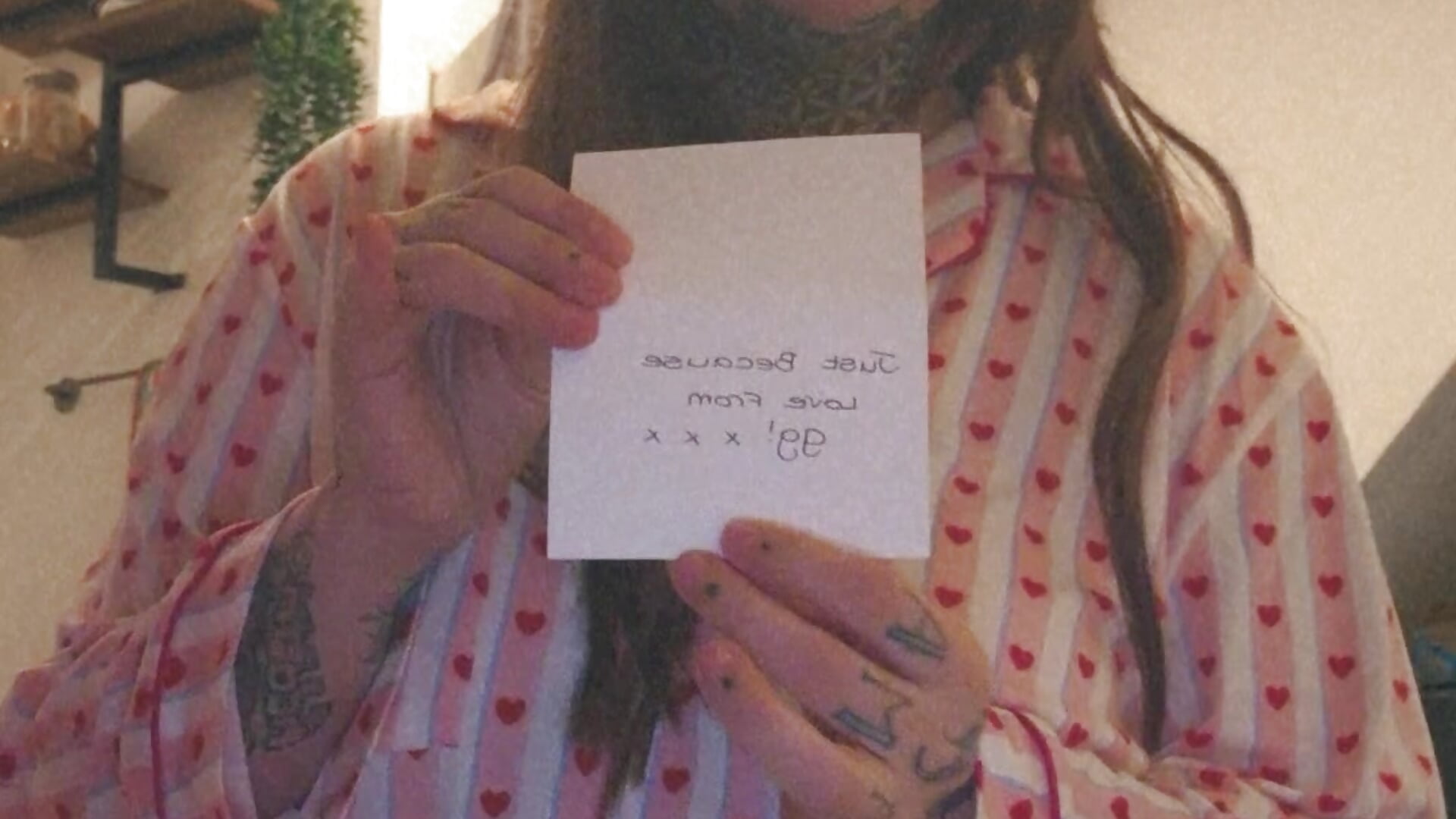 1000151935.mp4 - video oleh blulexii_xo kamera model