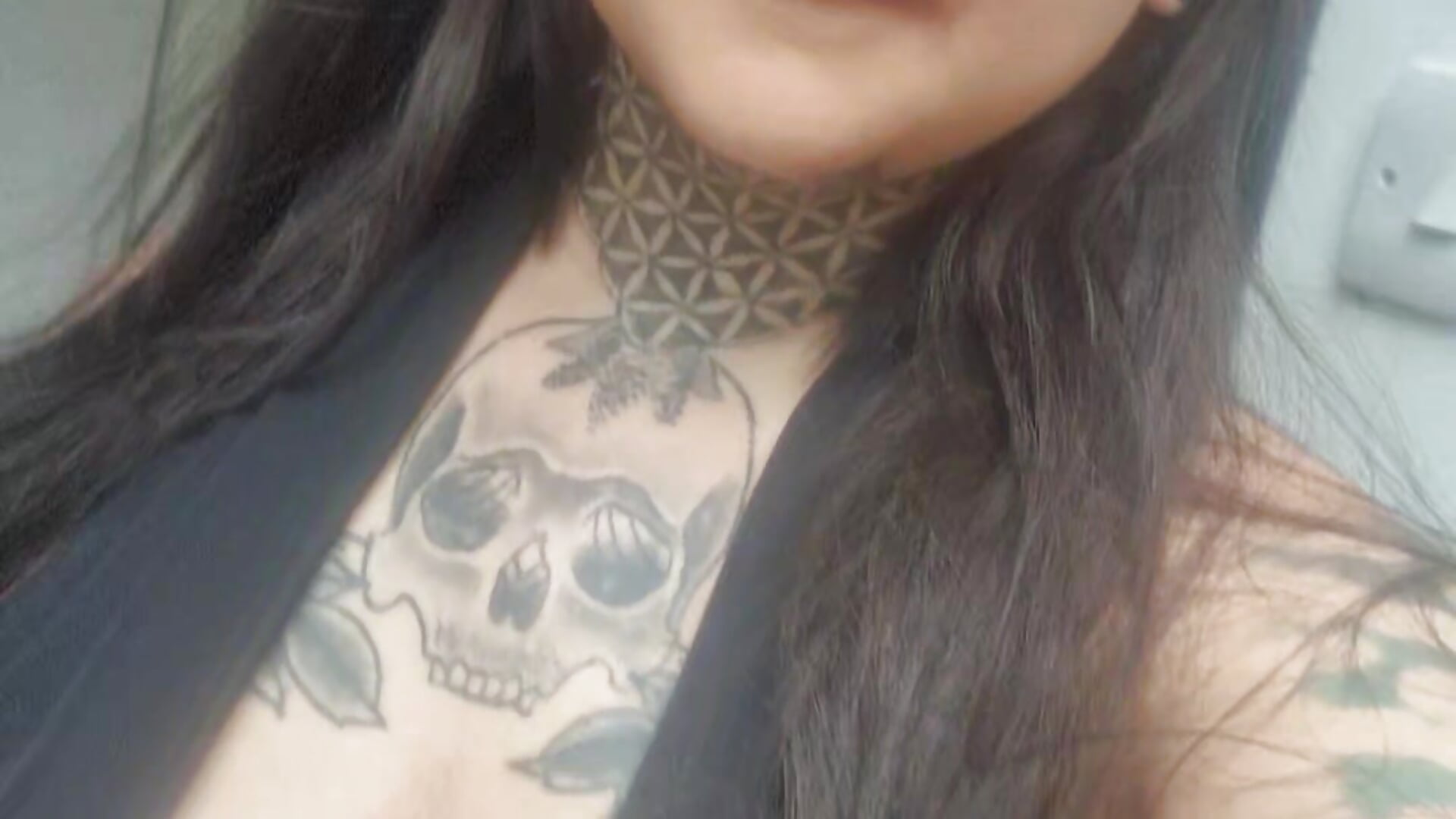 1000112429.mp4 – video modela na kameri blulexii_xo