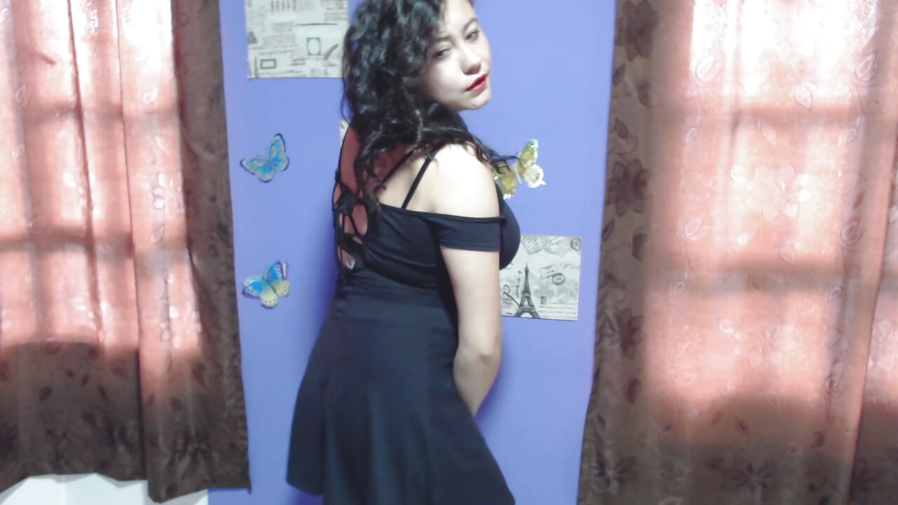 Dancing For You!!! - video by curly_greeneyed cam model