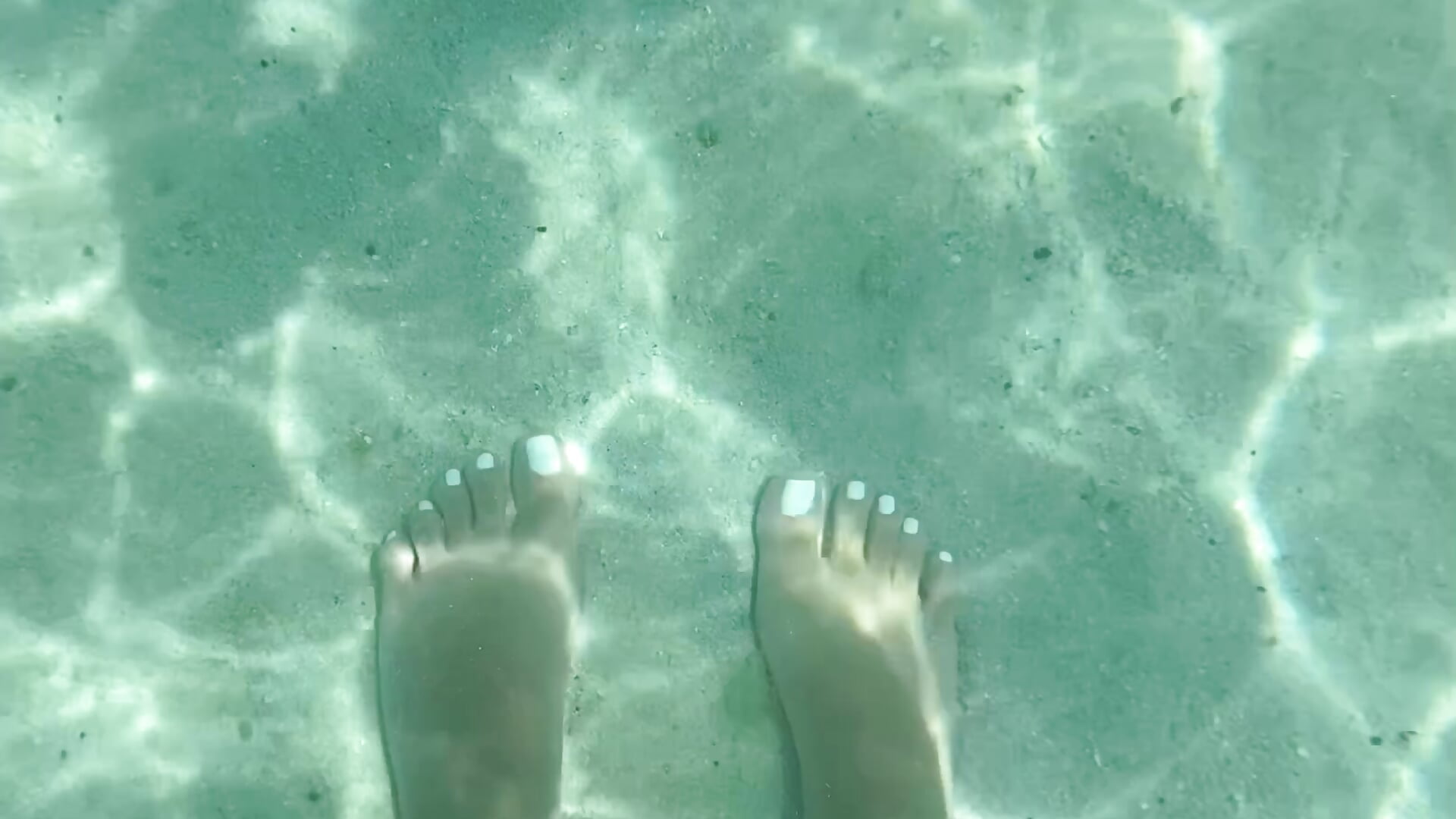 My feet under the water 🌊 - video by MissMystery__ cam model