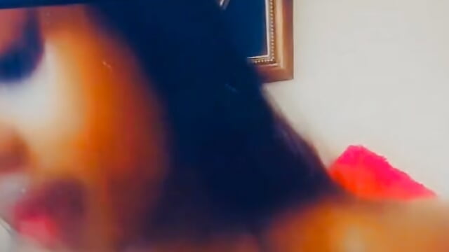 Attention is only give to big spenders💸 - video by ItsMsBankss02 cam model