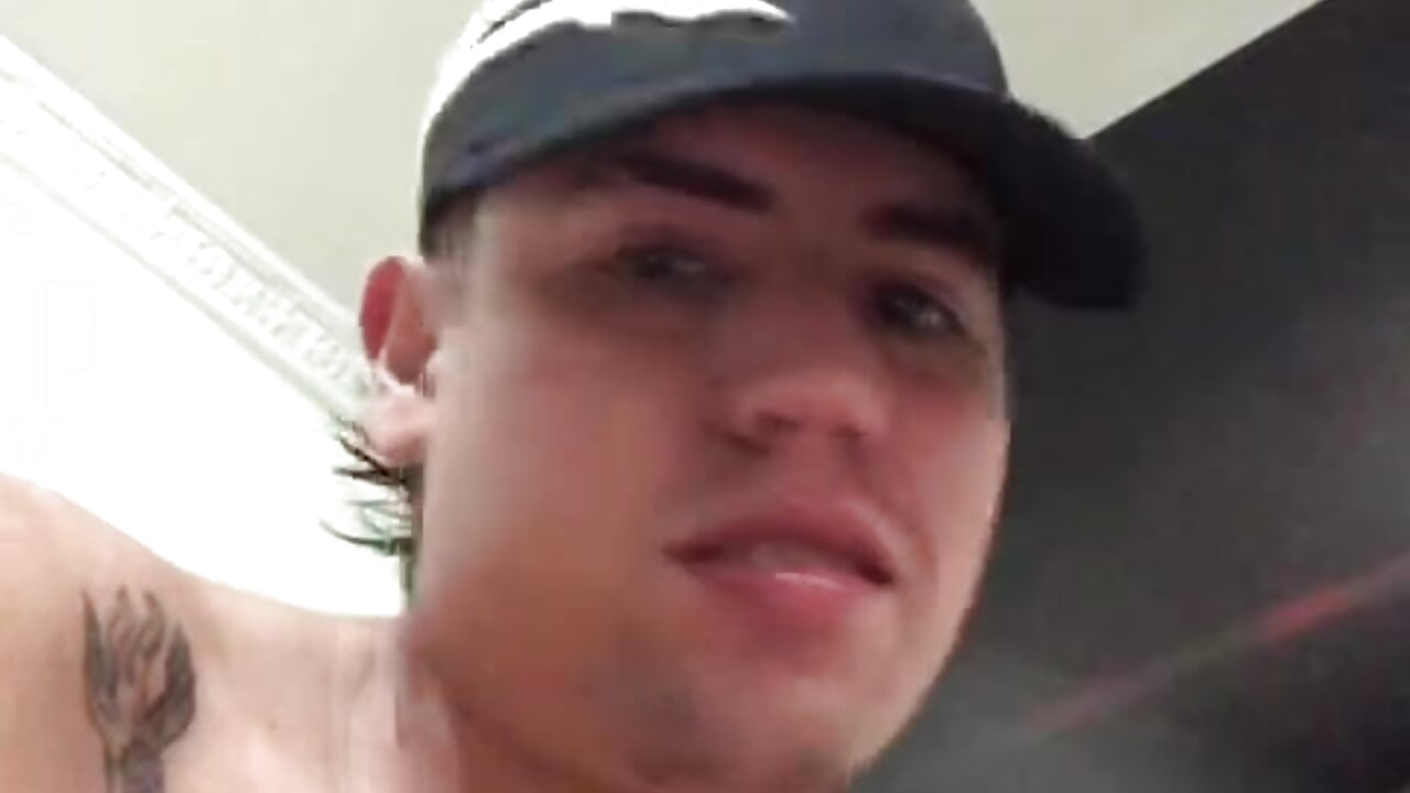 WhatsApp Video 2025-05-26 at 12,42,37 PM - video by Enzo_issis cam model