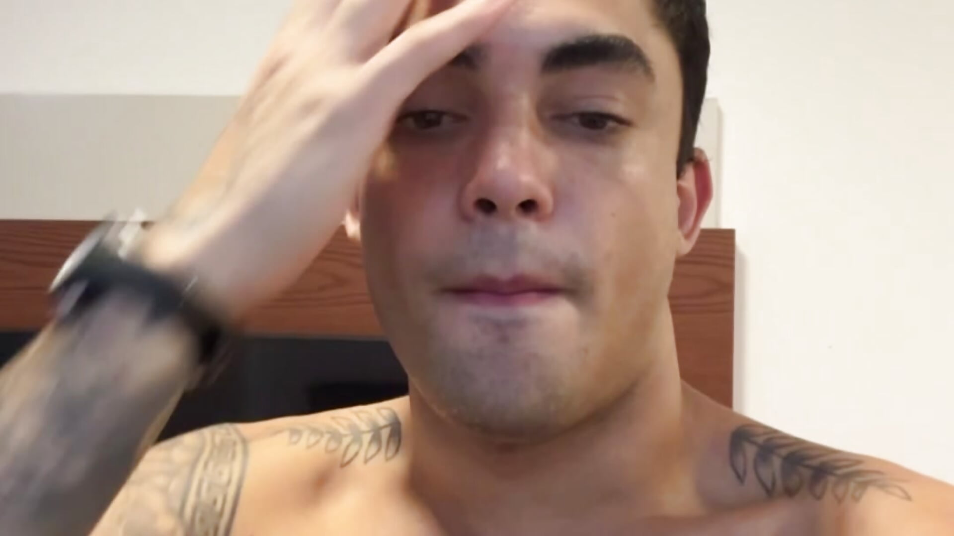 A321232B-0569-476E-B15F-56CD1351B848 – video modela na kameri orlandodotado