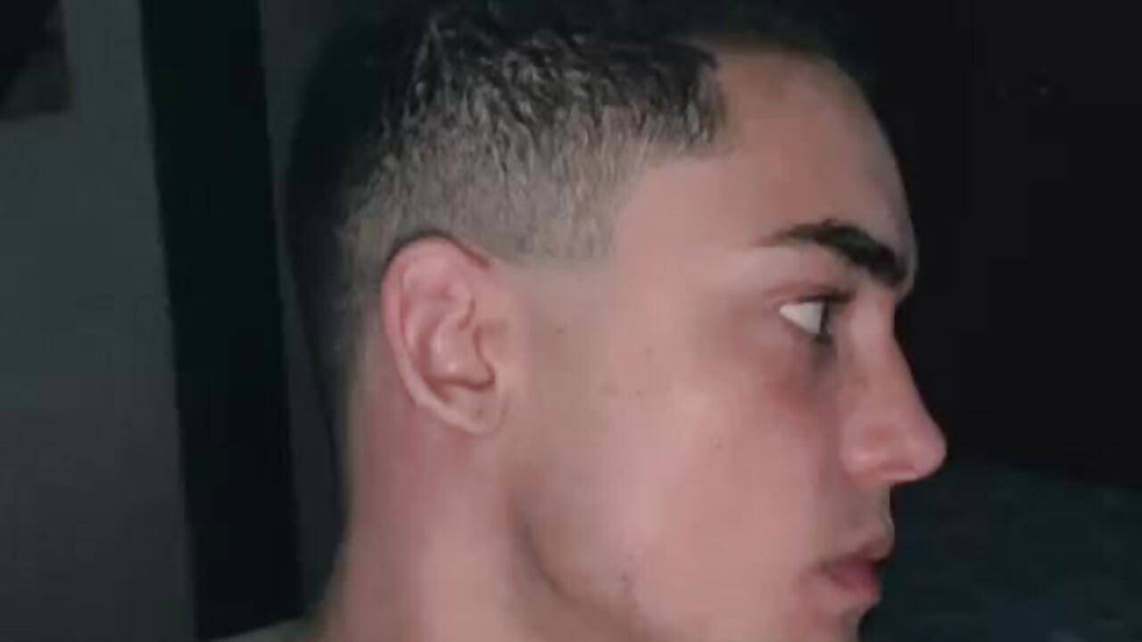 ee18fa15599c4f5bbd27ad2017048d34 - video by orlandodotado cam model