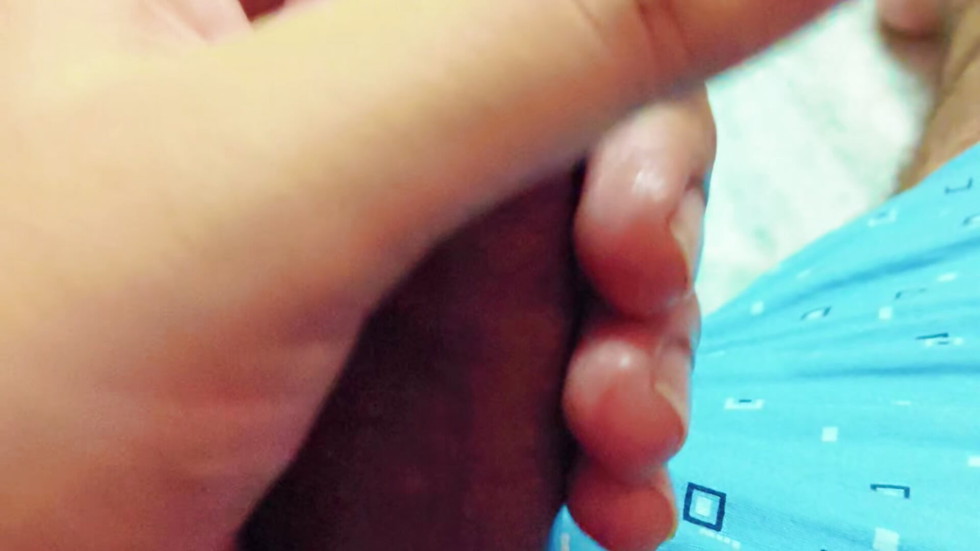 My wet fingers - vidéo du modèle de showcams Yourslovingdick