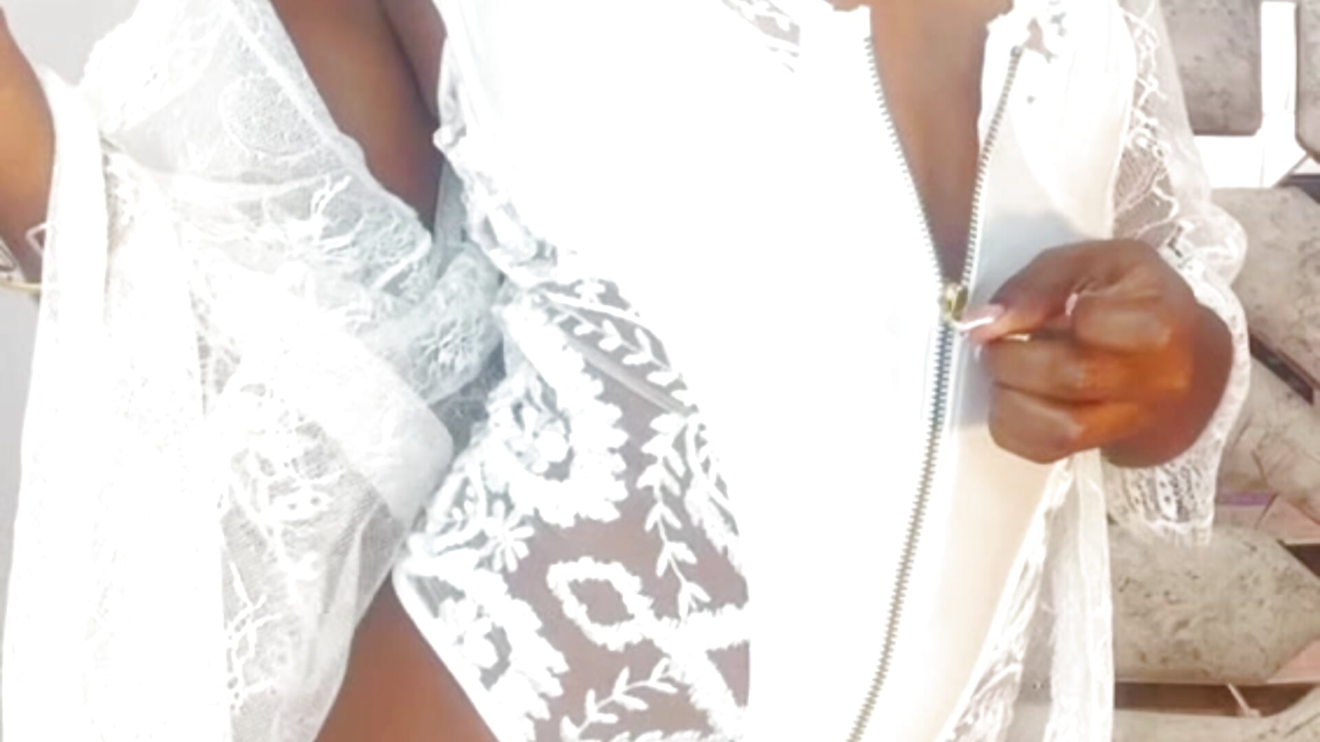 Sexy in white 💋🤍 - วิดีโอโดย Tessa_Owenss โมเดลแคม