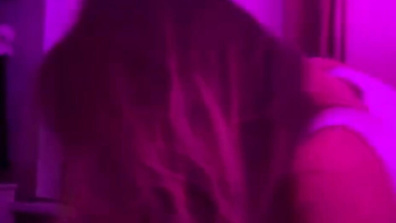 Kiss me - video by OdetteFay cam model