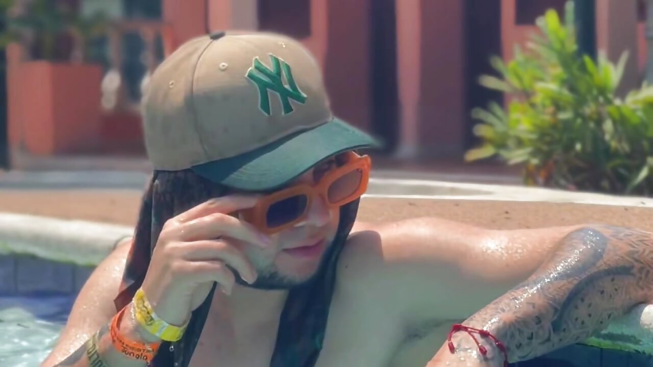 Relax - video van Adriian_444 cam-model