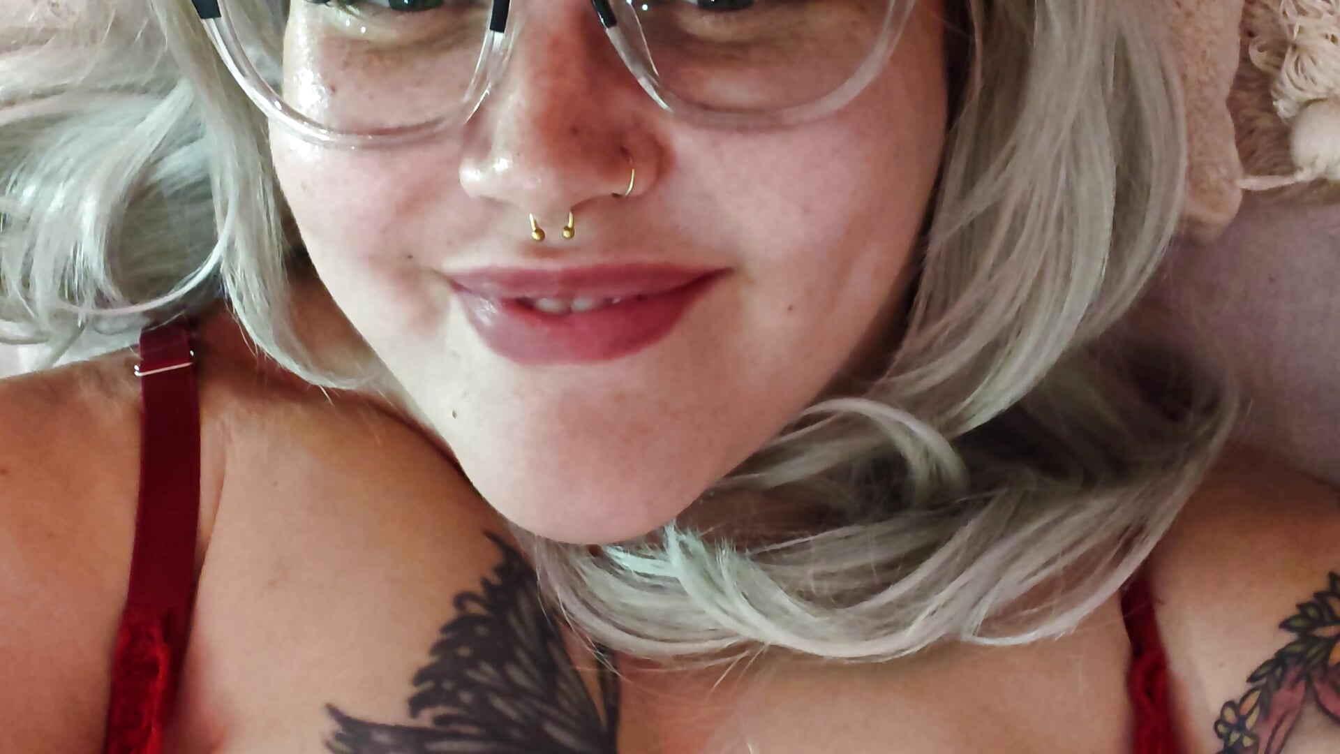 FoxGirl 🦊 - video by AlyssaWonderland cam model