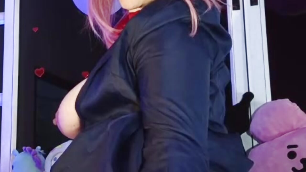 COSPLAY: Aira from dandadan tease you💗