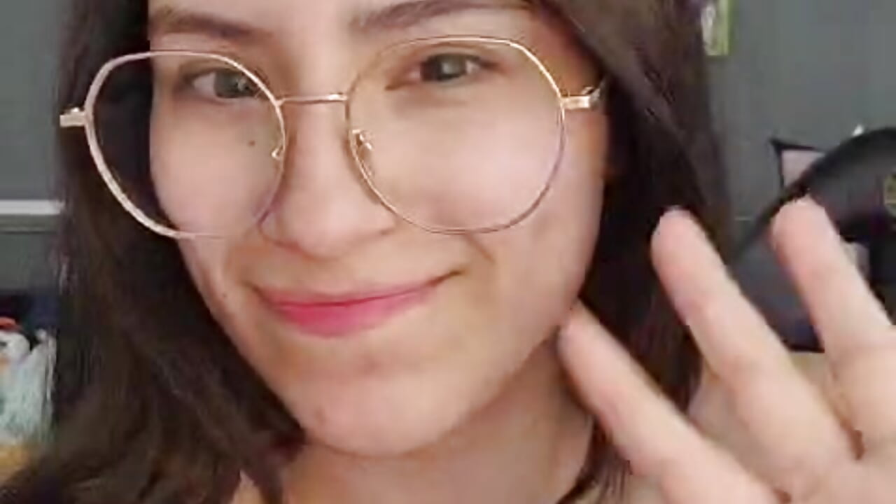 Im happy - video by olivia_russo_ cam model