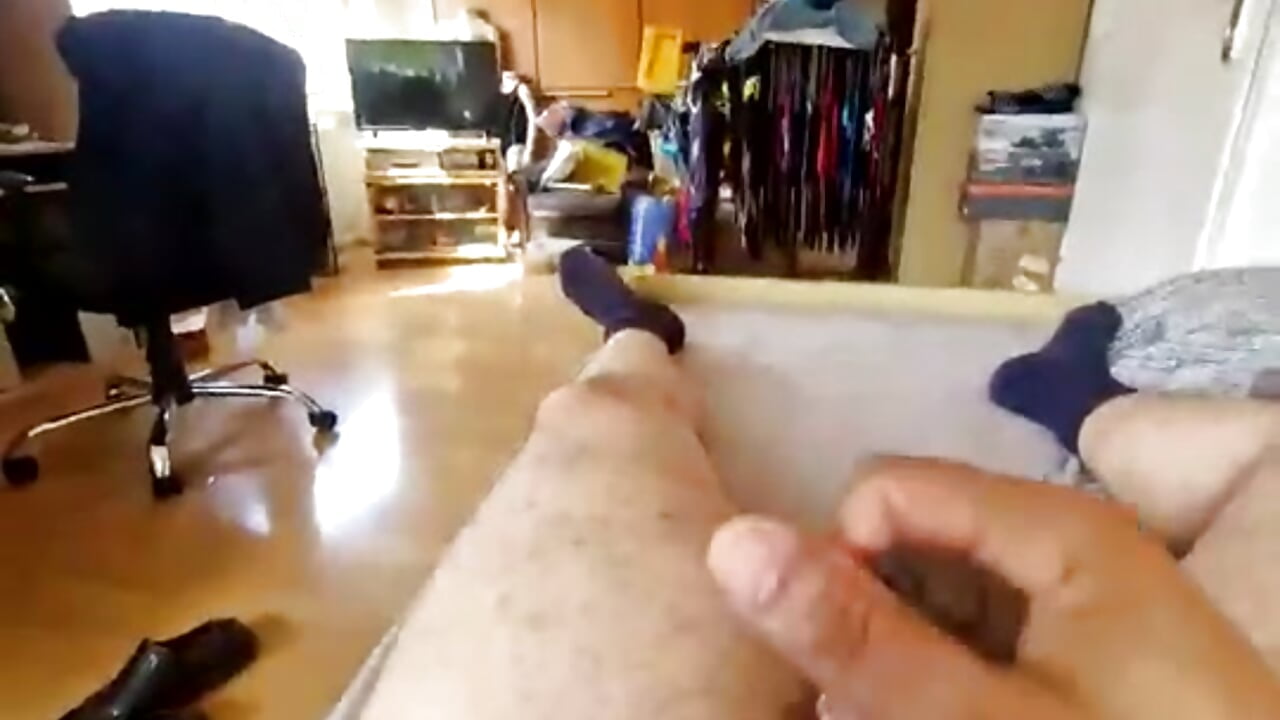 auf Badeanzug spritzen cum over swimsuit - Badeanzug adlı kamera modelinin videosu
