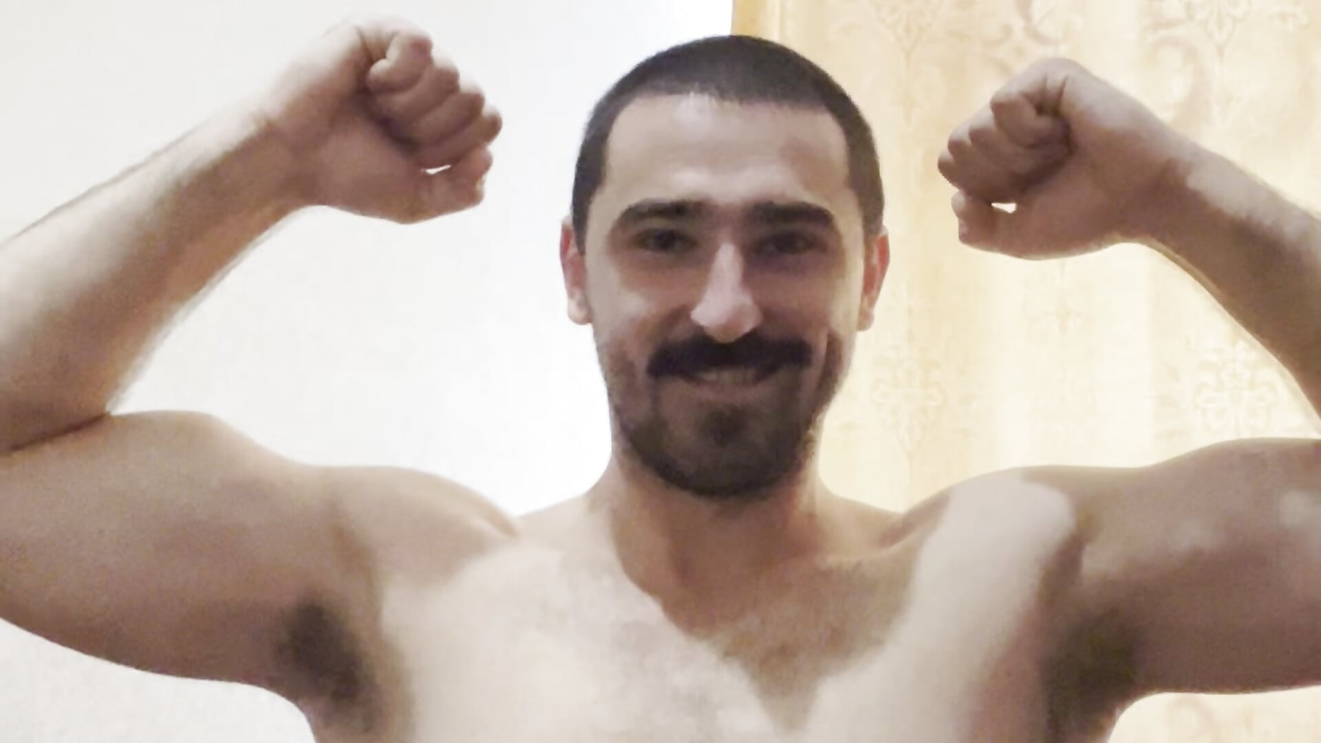 IMG_0457 – video od webkamerové modelky Hard_to_Obey