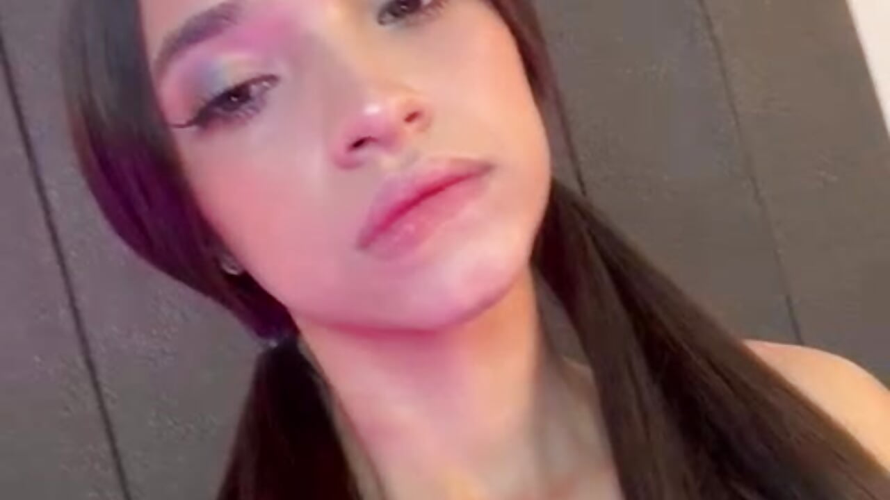 Lilith_Piercings - video by Lilith_Nocturne cam model