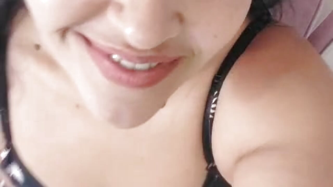 WhatsApp Video 2025-05-24 at 10,28,14 PM - video by barbara_connor cam model