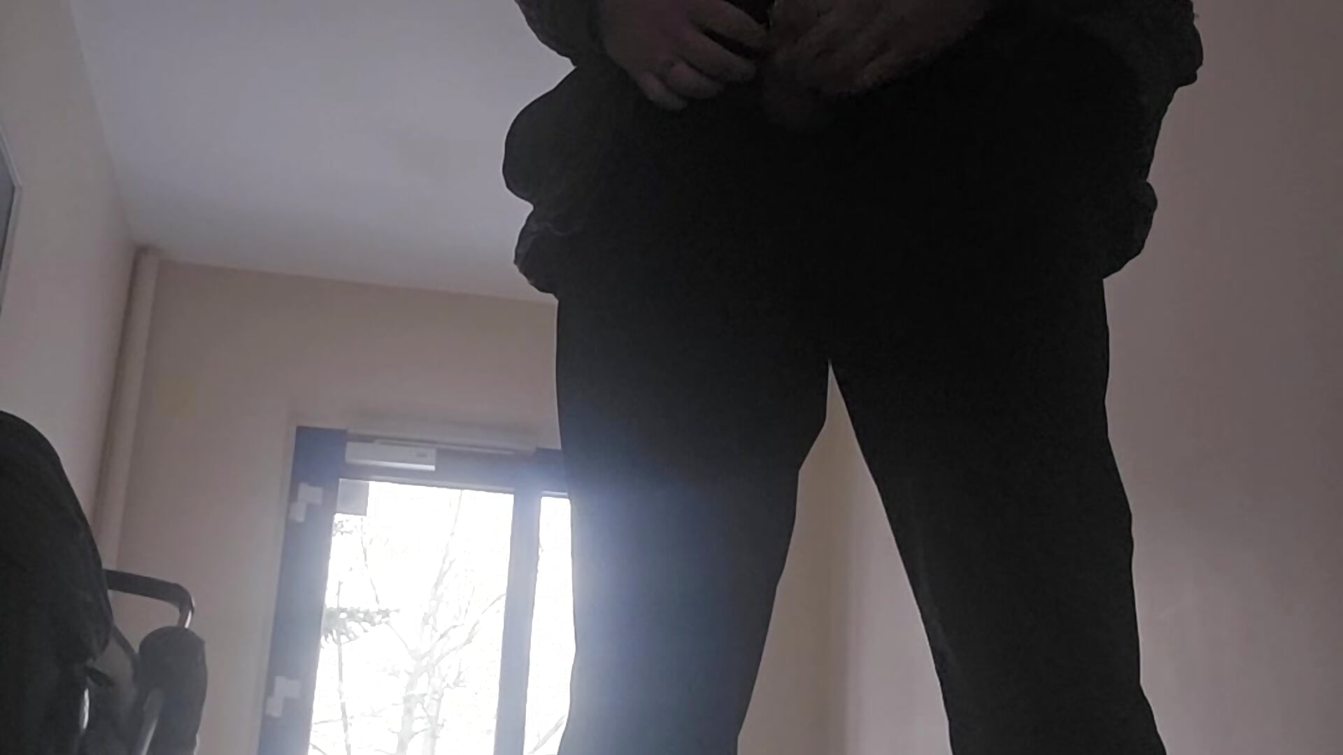 Erregt im Hausflur Teil 1－カメラキャストのAtawolf87の動画