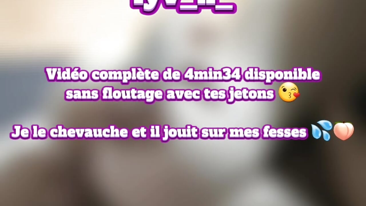Je le chevauche et il jouit sur mes fesses 💦🍑 - video by lyv_x_ cam model