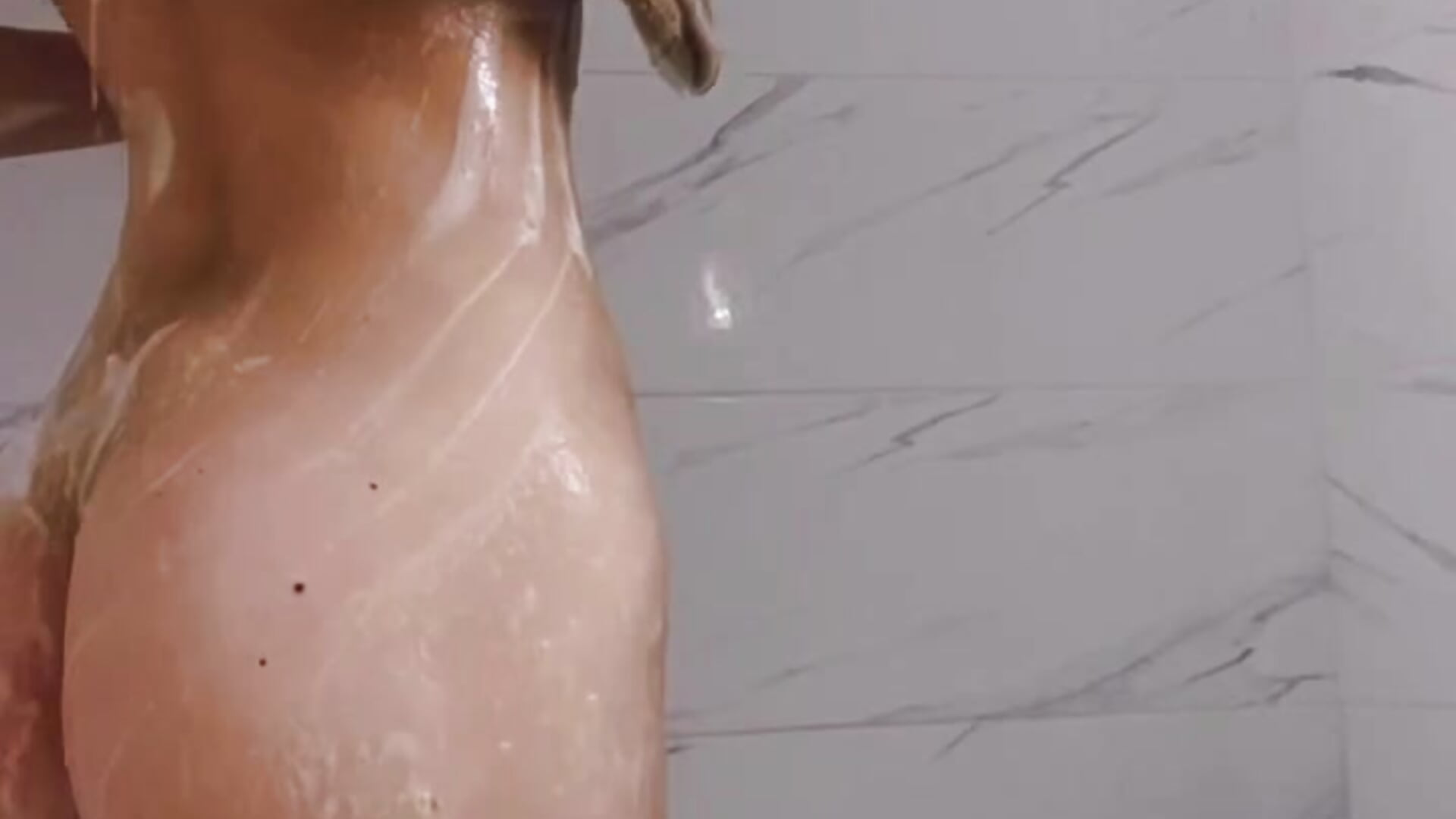 nude shower show