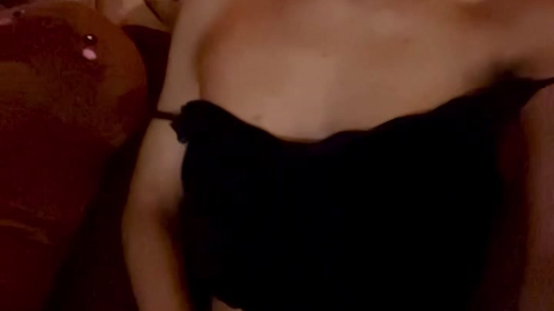 Give me that dick🍆🍆 - video by godisdepleasure cam model