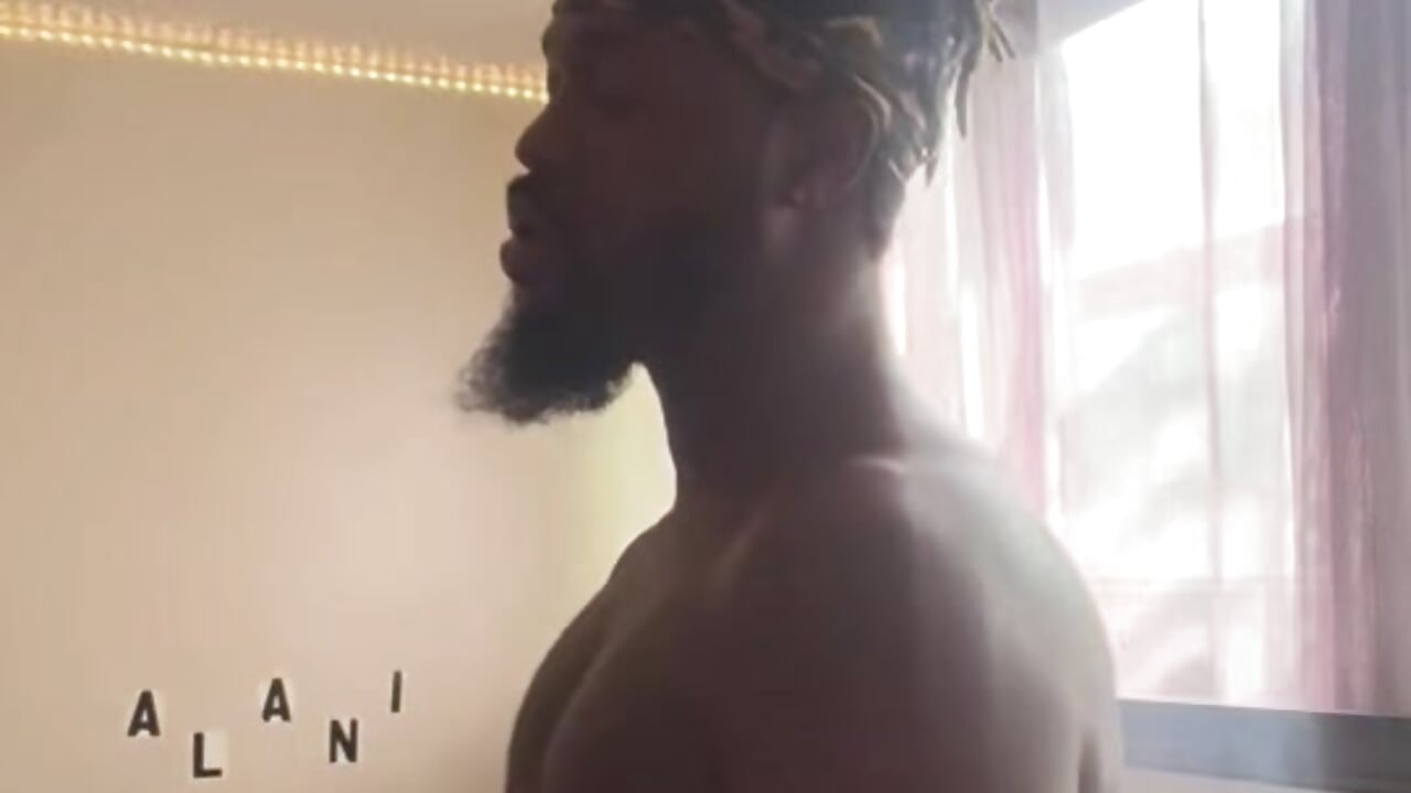 Clap Cheeks - video by Spectrum83