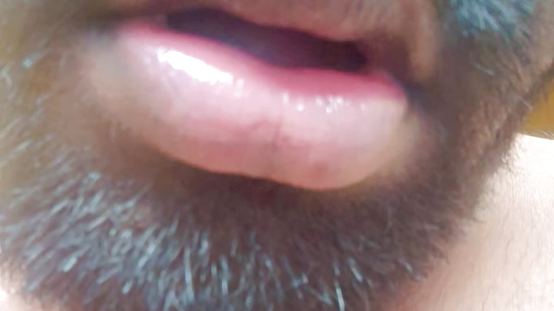 Sexy 👄 lips– fall_for_me_love kameramodell videója