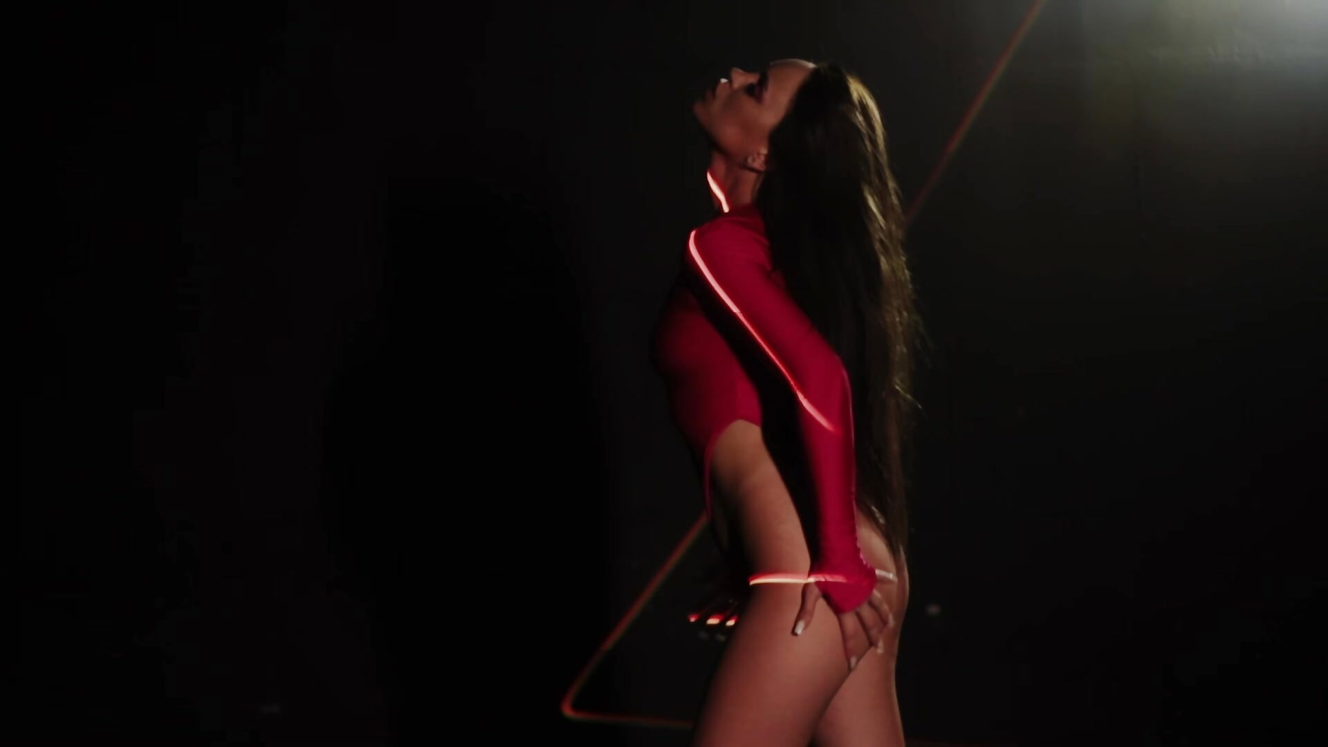 Follow me – video od webkamerové modelky MarilynNova