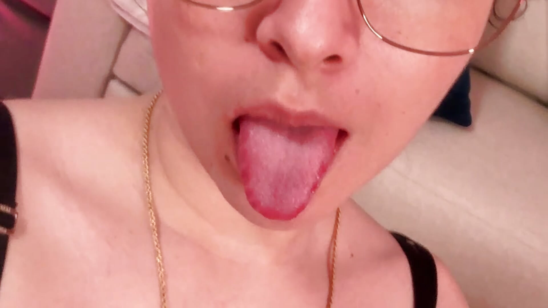 Me gustaría un poco de leche, por favor. 🍆💦🤤 - vidéo du modèle de showcams Sharon_07