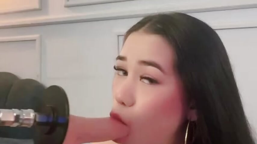 Suck Dick ! - video by Jazmiinee cam model