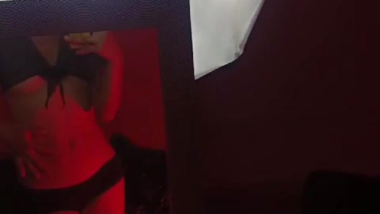 🔥 - video by VioletaHolly cam model