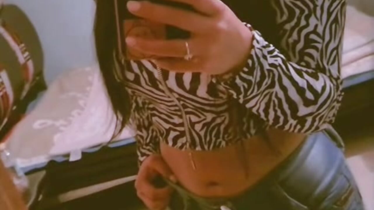 MY FIRST VIDEO! ❤️ - video by --MiaKhalifa-- cam model