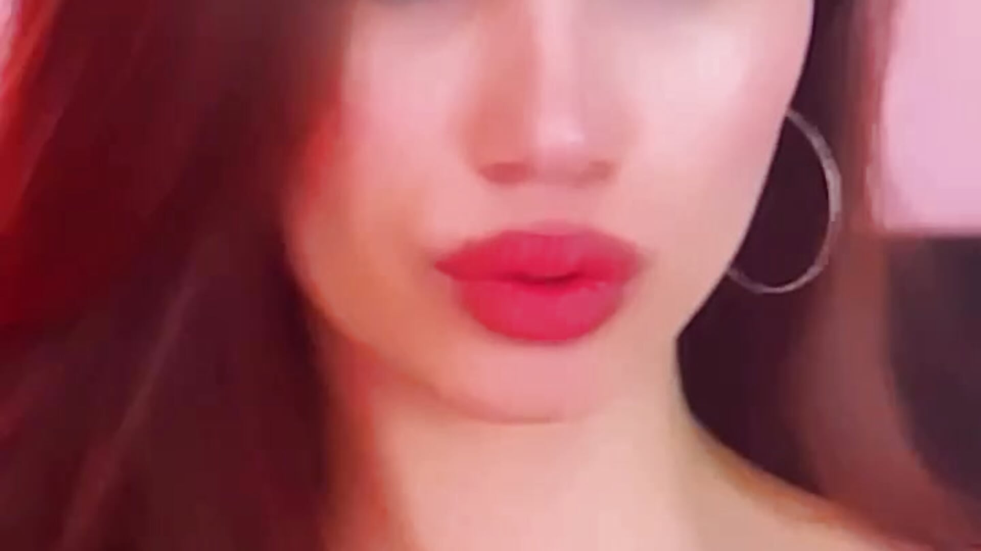 NNZV5243 - video by Mollyinyourmind cam model