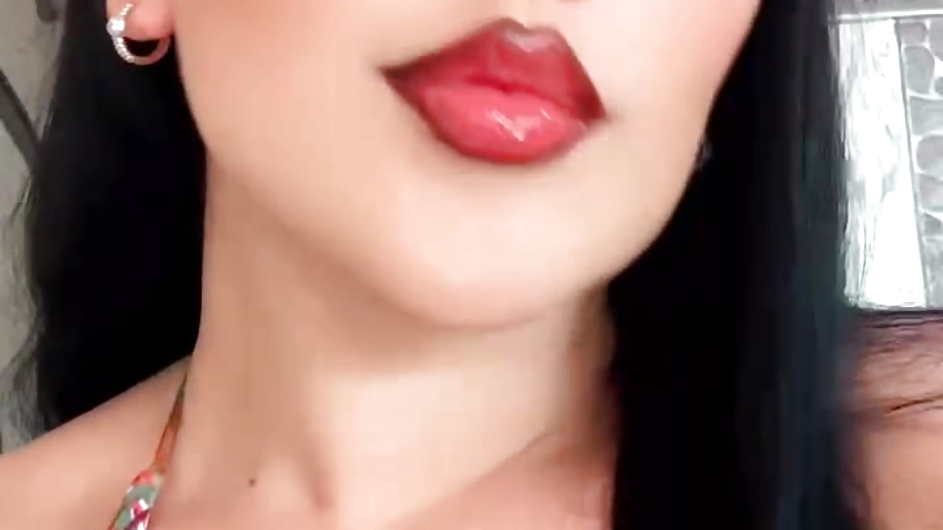 Me - video by laure_torres cam model