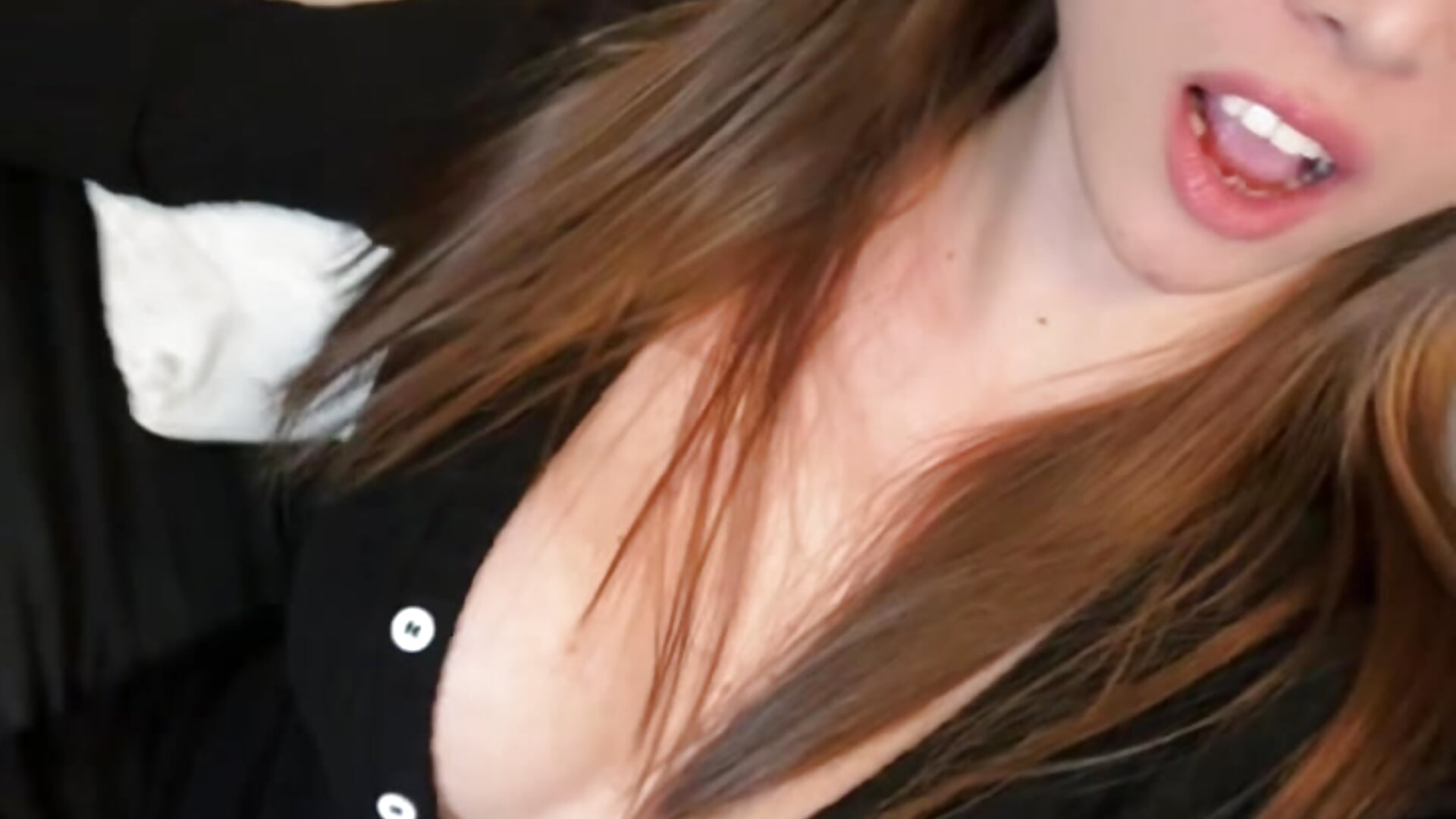 46f222958f324b4796c53083fe2c3193 - video by safaracox cam model