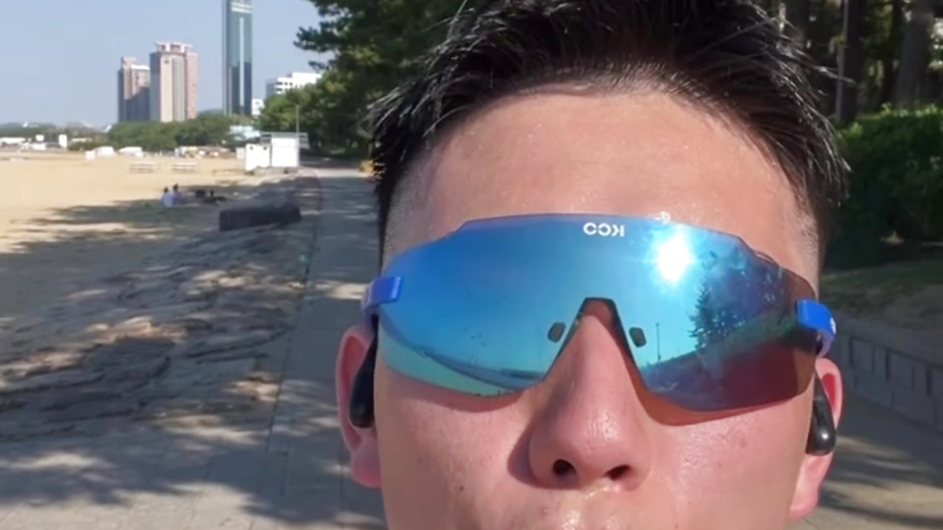 Workout🏃思いっきり髪きった - video by ChocoTime cam model