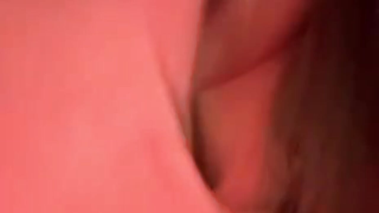 Just lipsing